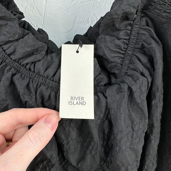 River Island Top Womens 12 Black Off Shoulder Ruffled Neck Short Sleeve NWT - Picture 9 of 10